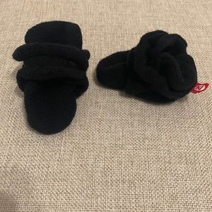 Black Zutano baby booties size 3M
